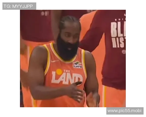 骑士背靠背苦战雄鹿，哈登米切尔莫布里缺阵116：118憾负